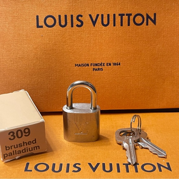 Louis Vuitton | Accessories | New Louis Vuitton Brushed Palladium 
